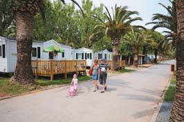 Playa Montroig Camping Resort - Eurocamp
